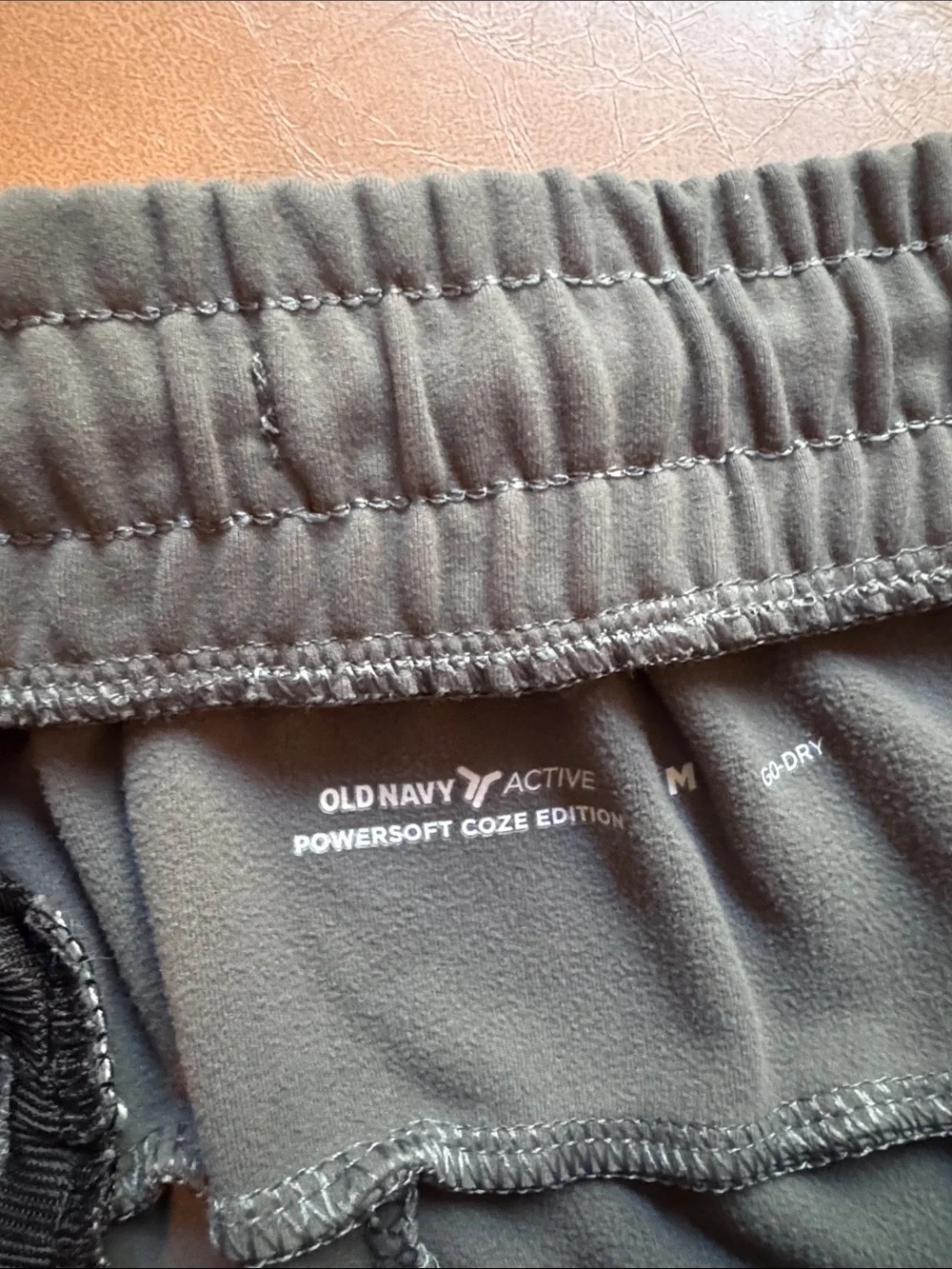 Old Navy Men's Gray Athletic Drawstring Shorts